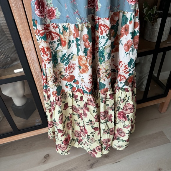 Amazon maxi dress Free People Bluebell tiered smocked dress warm flowered combo - Picture 4 of 6